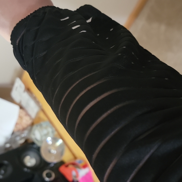 Alyx Top - Picture 5 of 5